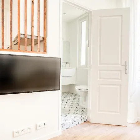 Апартаменты La Dolce Vita - Studio 25M2 A 8Min De Paris Обервилье