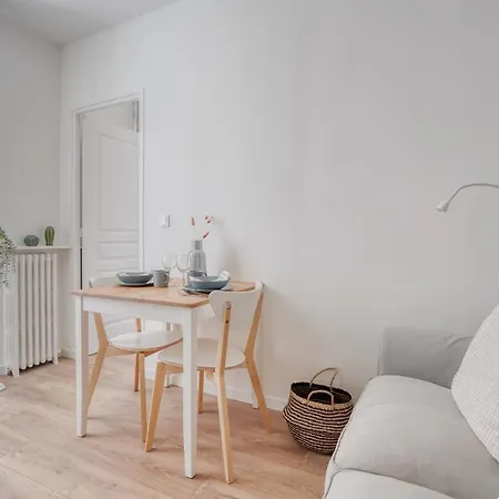 Апартаменты La Dolce Vita - Studio 25M2 A 8Min De Paris Обервилье
